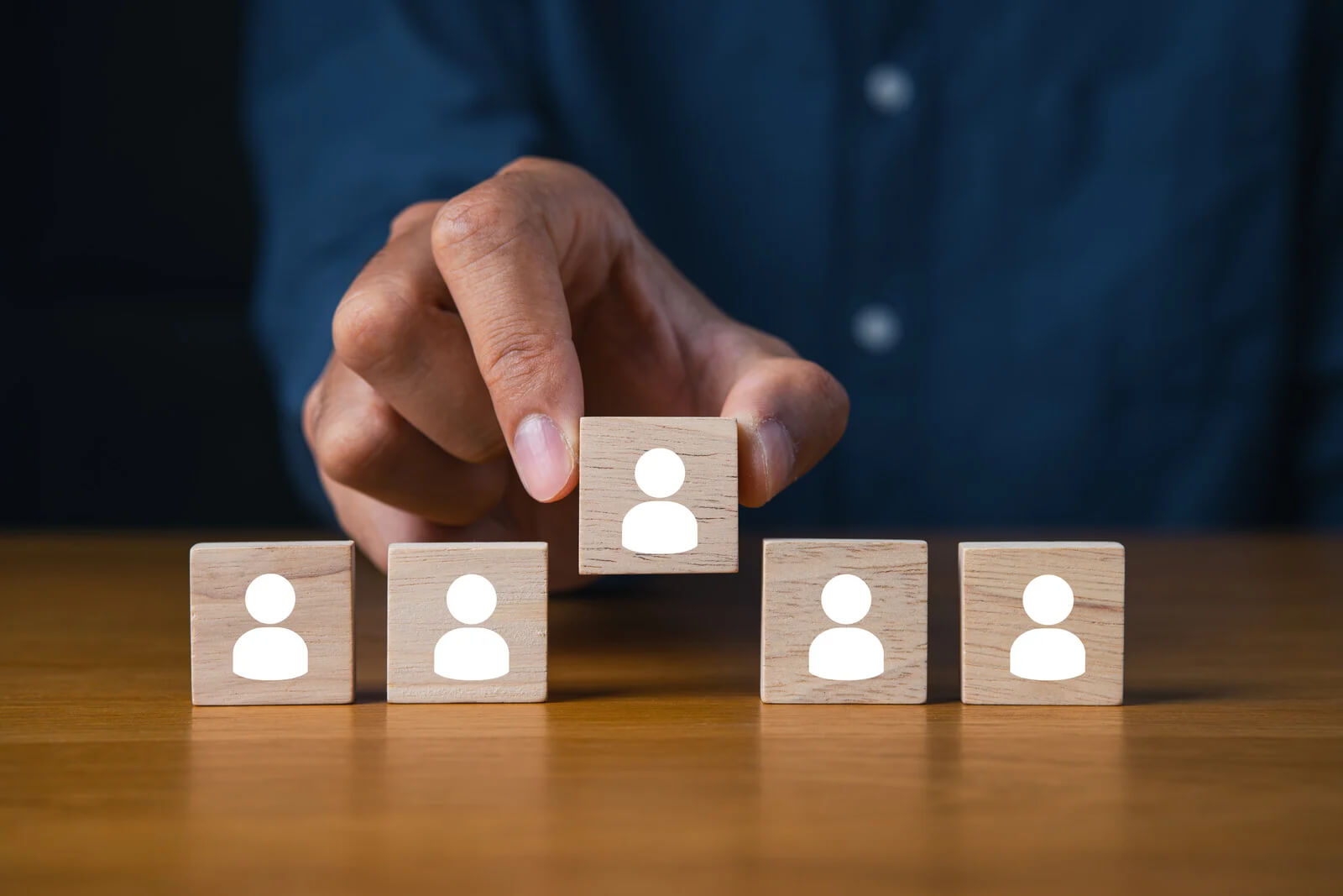 LinkedIn Mistakes That Hurt Your Search