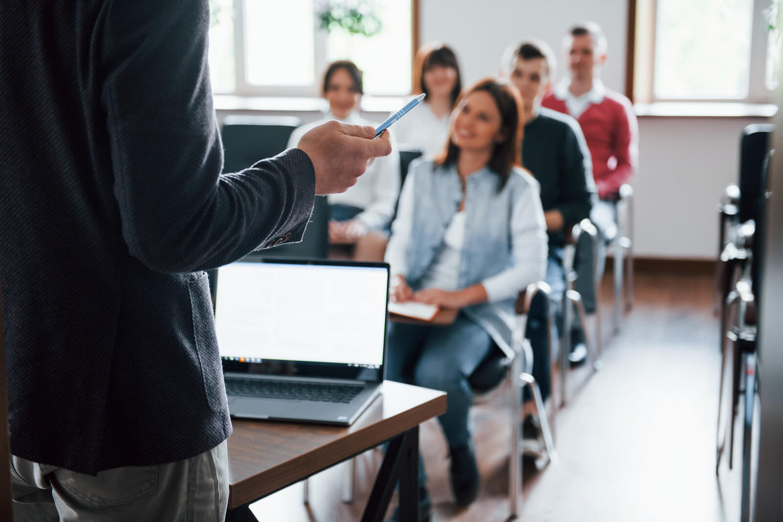 How Career Coaching Helps With Job Search